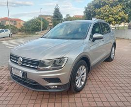 Volkswagen Tiguan 1.6 TDI SCR Business BlueMotion 