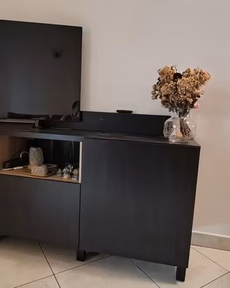 Mobile TV - Modello Besta IKEA