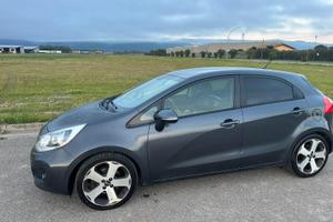 Kia Rio 1.4 crdi diesel