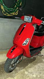 Vespa sprint 50