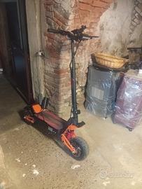 monopattino elettrico 