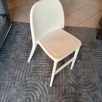 Sedia Urban IKEA bianca