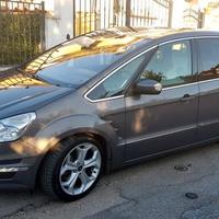 Ford s-max 2.0 tdci powershift 
