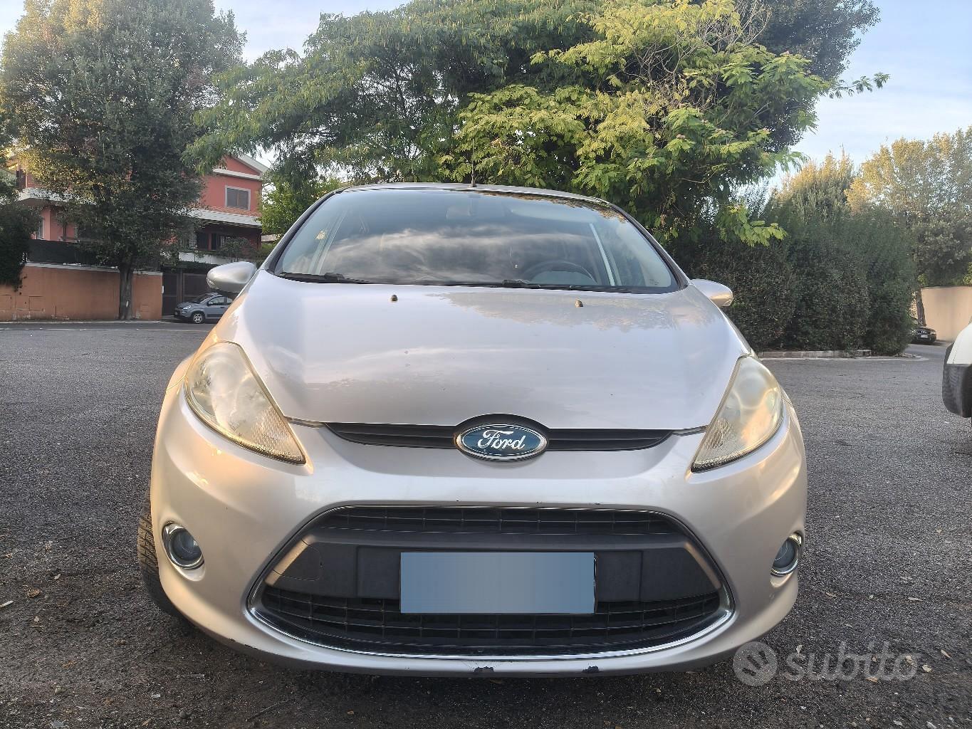 Ford Fiesta 2010 photo 4