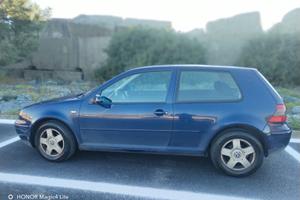 VOLKSWAGEN Golf 4ª serie - 1998