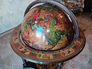 Mobile bar Mappamondo