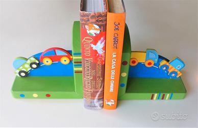 Fermalibri in legno decorati con macchinine