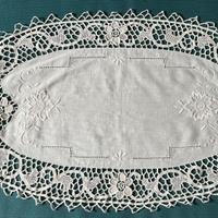 Centrotavola cotone bianco vintage