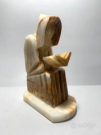 Scultura di santo monaco in onice