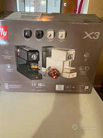 Macchina caffè illy X3