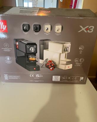 Macchina caffè illy X3