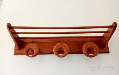 Appendiabiti con cappelliera 