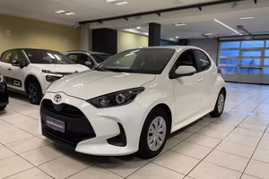 TOYOTA Yaris 1.5 Hybrid 115CV 5 porte Active