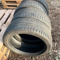 4 GOMME 225/45 R18