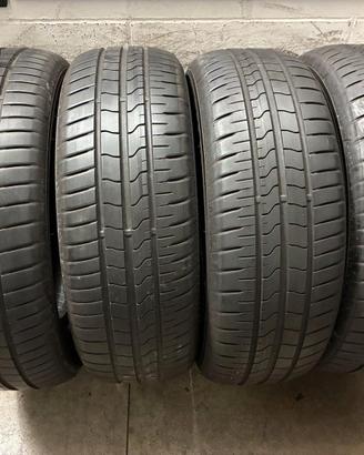 Gomme 215/60/16
