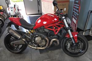 Ducati Monster 821 a2