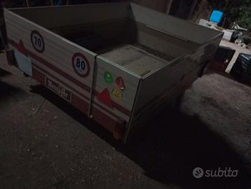 Carrello rimorchio auto