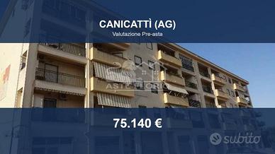 Immobile in asta di 133 m² con più di 5 locali a C