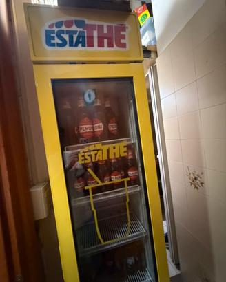 Frigorifero a colonna.