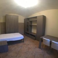 Camera da letto a circa 400 ma dal Neuromed