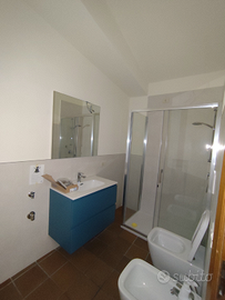 Tre vani , centro storico, arredato,