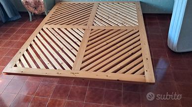 rete a doghe e materasso matrimoniale