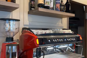 Attività Bar con tutte le livenze