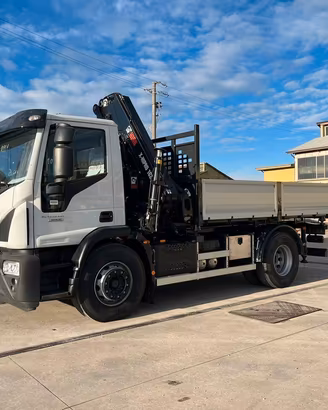 IVECO EUROCARGO 180E32 K, GRU HIAB X-HIPRO 162 ES-