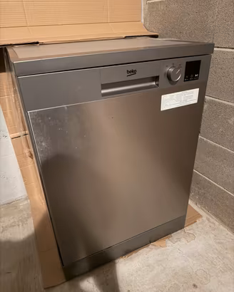 Lavastoviglie BEKO (libera)