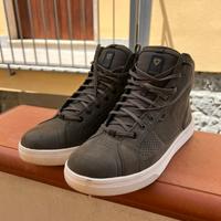 Scarpe moto Revit