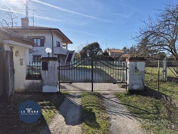 Villa a Gradisca d'Isonzo - zona semicentrale