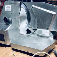 Affettatrice Omega V33 – 220V - professionale