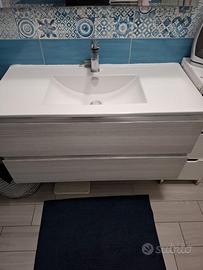 Mobile bagno con colonna