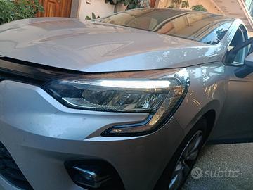 farò anteriore sx Renault v
