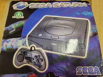 SEGA Saturn con scatola + 2 joystick + 7 giochi 