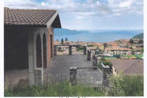 Villetta in costruzione sul Lago di Garda