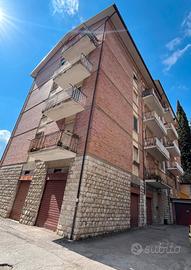 Luminoso trilocale di 80mq in Via Monteverdi 30