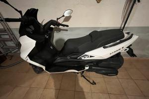 Wottan Storm S 300 Scooter pari al nuovo