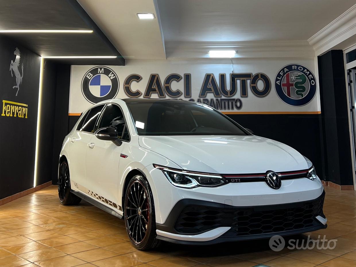 VOLKSWAGEN Golf 8ª serie