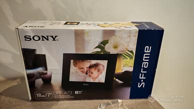Sony S-Frame DPF-A73 cornice digitale da 7 pollici