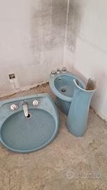 sanitari azzurri 
