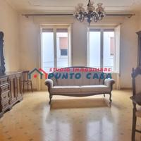 Pressi Corso Italia-Appartamento al 3°p c/a 3 vani