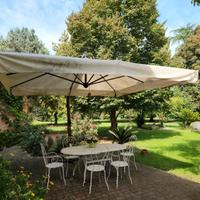 Ombrellone 4,00 x 4,00 con struttura in legno