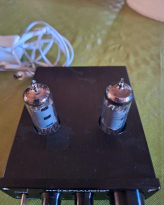 Preamplificatore valvolare