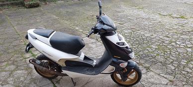 scooter Aprilia