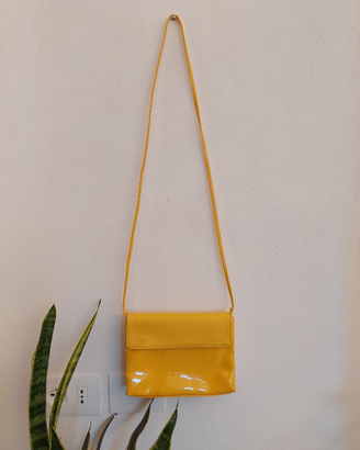 Borsa pochette made in italy eco pelle gialla