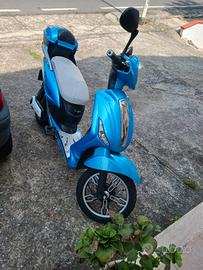 z-tech scooter elettrico e-bike 