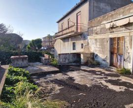 CASA indipendente con giardino e terrazzi