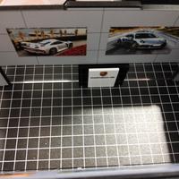 concessionaria porche 1:64