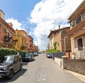 Cerveteri grazioso bilocale arredato